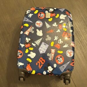 Kids’ Disney Mickey Mouse Rolling Suitcase